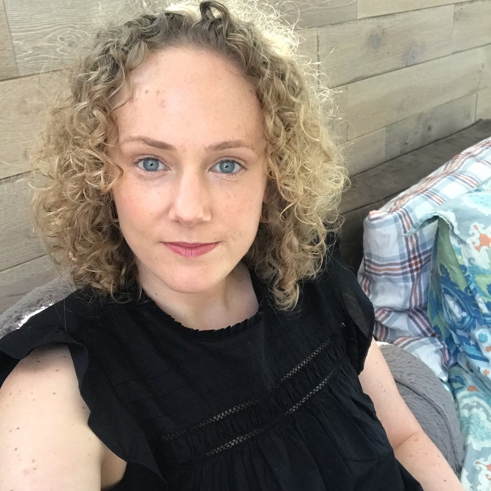 Meet your Posher, Eva